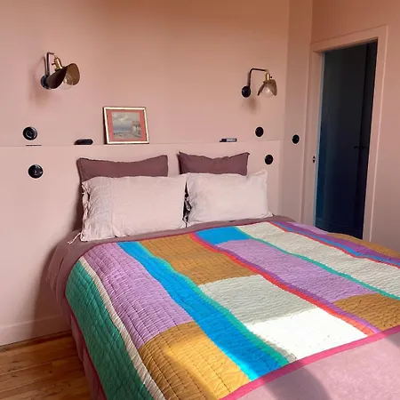 Bel Appartement, 5 Pers - 2 Chambres, Centre-ville, Plage, Halles, Spot De Surf à Pied * Biarritz